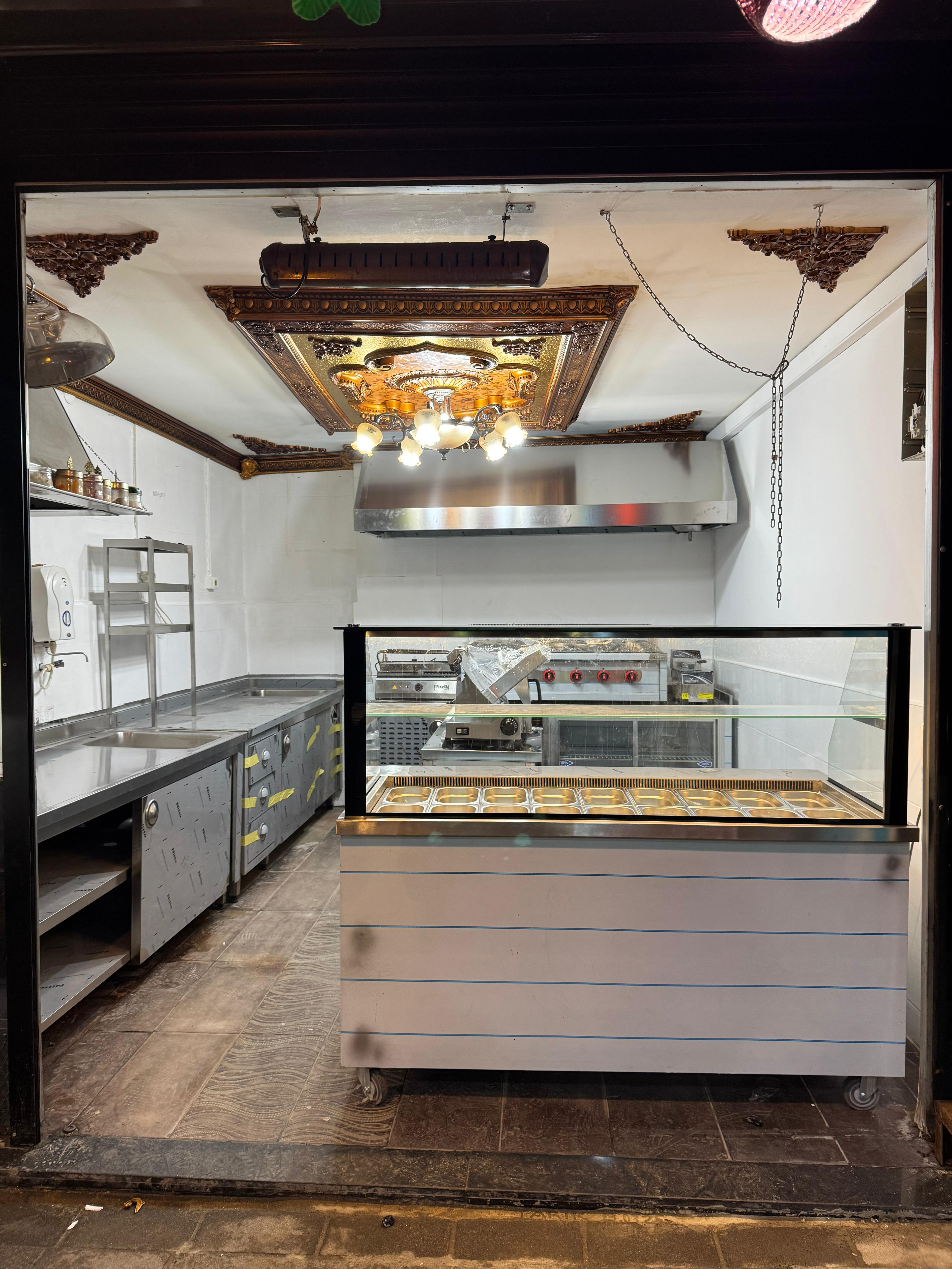 Şen Kahvaltı & Şarküteri / Beyazıt